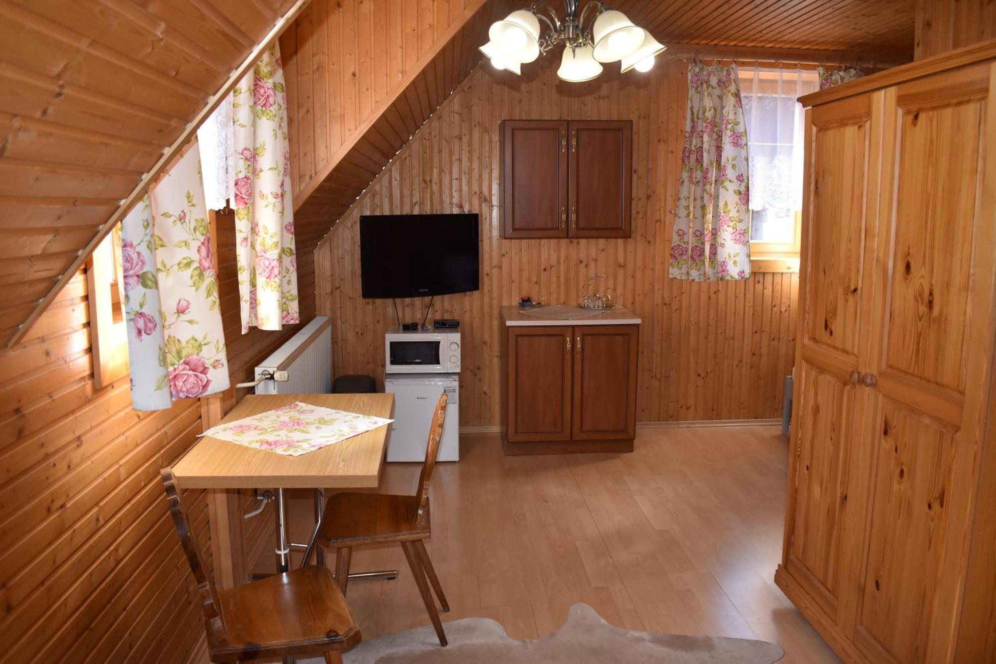 Drevenica Diana Bed & Breakfast Zdiar Exterior photo