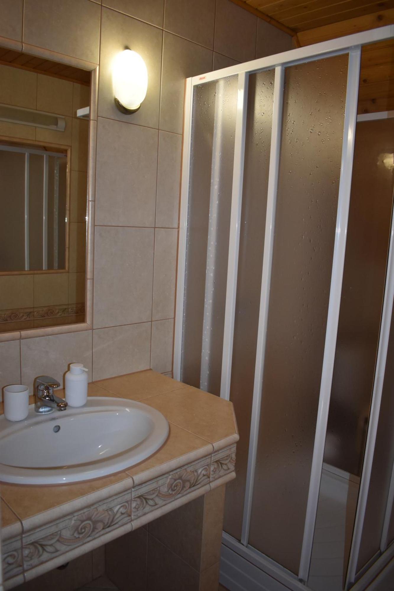 Drevenica Diana Bed & Breakfast Zdiar Exterior photo